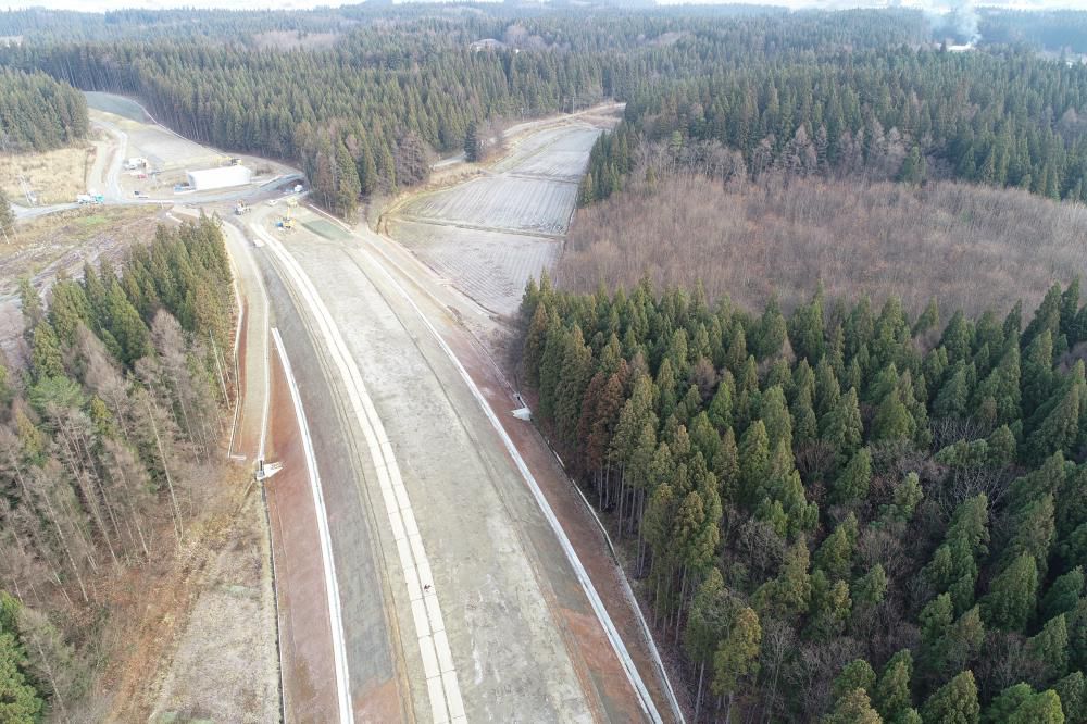 令和2年度<br>鬼首山地区道路改良工事