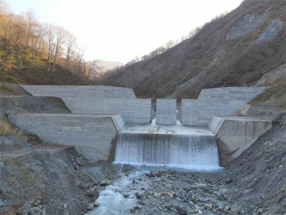 《令和3年度東北地方整備局長表彰》<br>令和2年度<br>立谷沢川流域濁沢第８砂防堰堤ほか工事