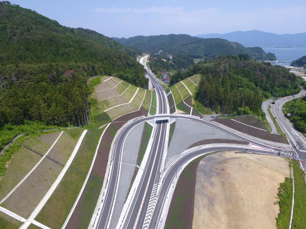 《令和2年度仙台河川事務所長表彰》<br>令和2年度<br>東八幡前北地区道路改良工事