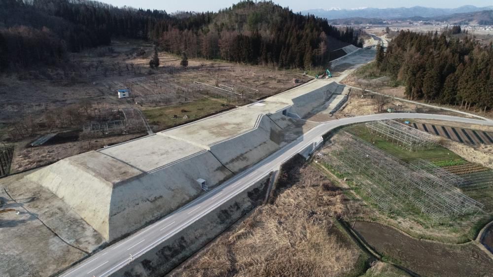 令和2年度<br>沢田地区道路改良工事