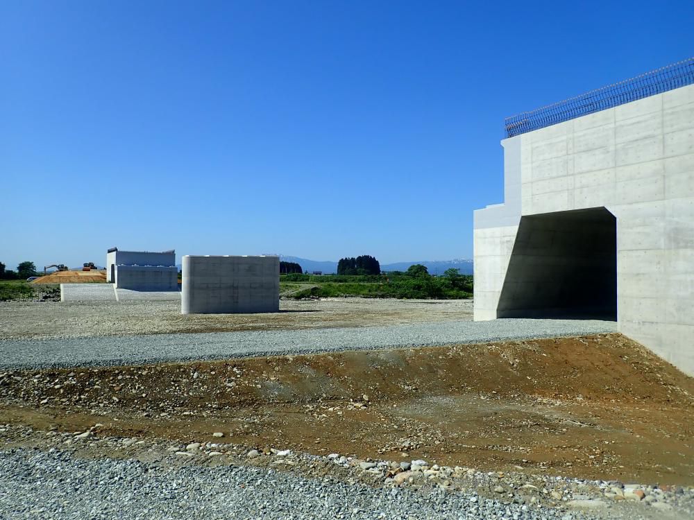 令和2年度<br>泉川地区下部工工事