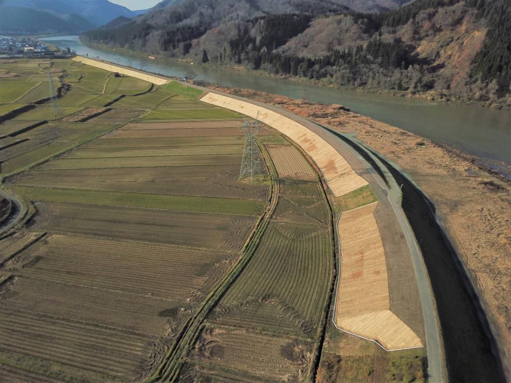 令和3年度<br>最上川中流古口下流地区河道掘削工事