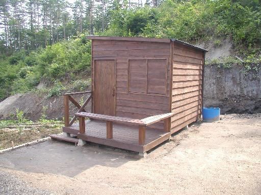 農園の「山小屋」