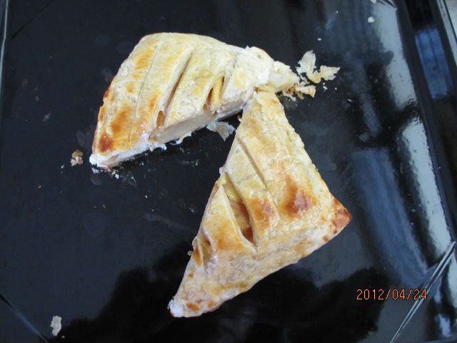 上山城でアップルパイ試食試作　あーうまっ！上山ﾌﾙｰﾂ園山形ﾁｪﾘｰﾗﾝﾄﾞ