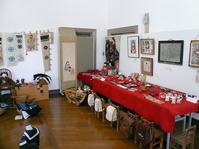 「昔のおぼご展」