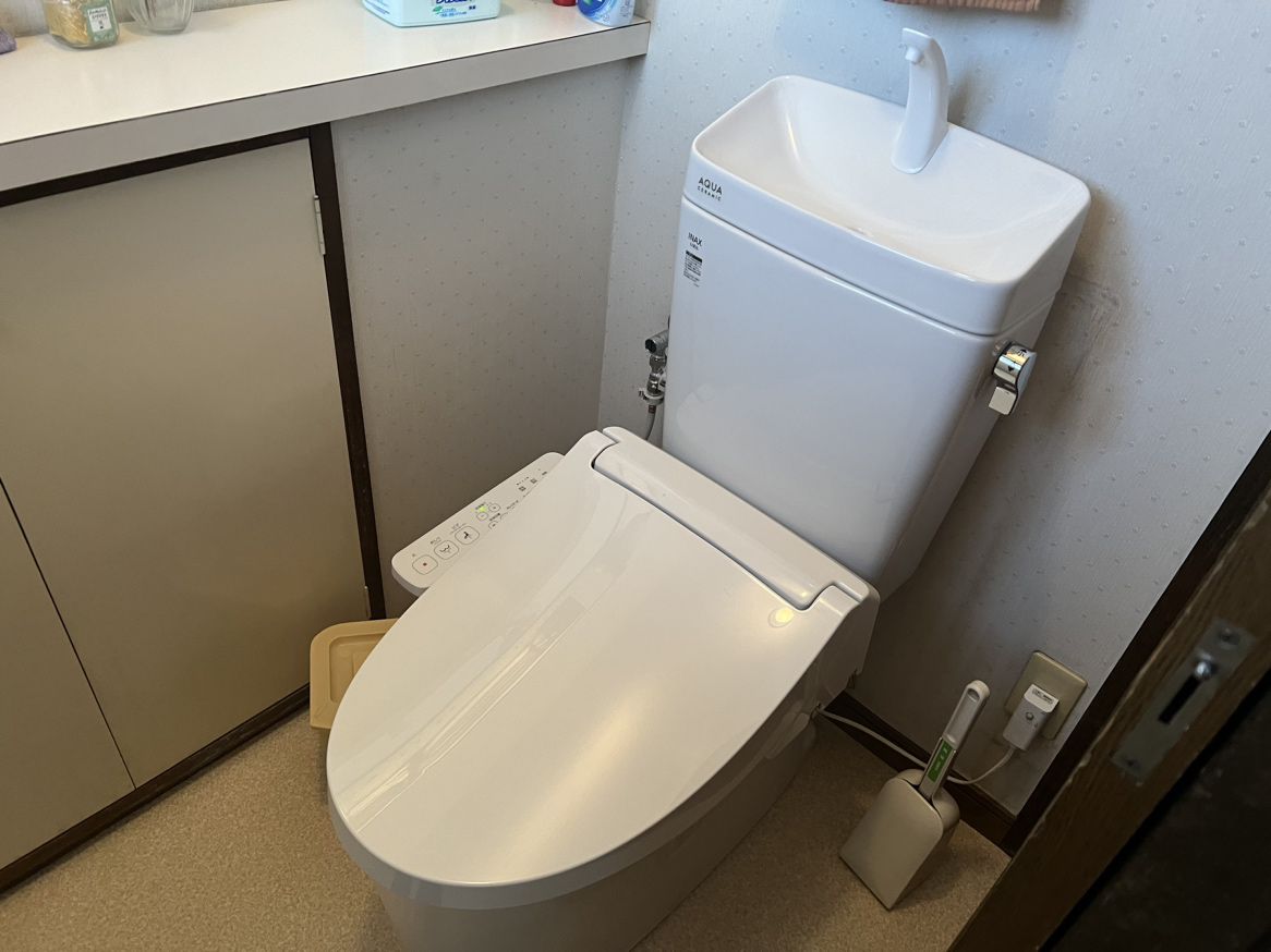 トイレ交換工事