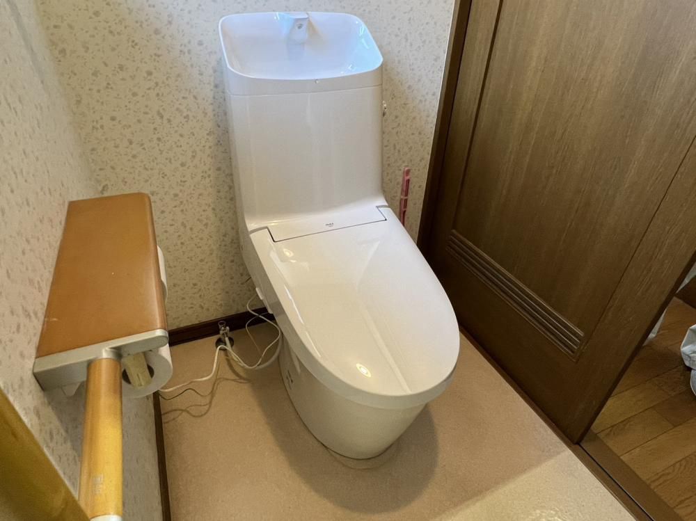 トイレの入替をしました