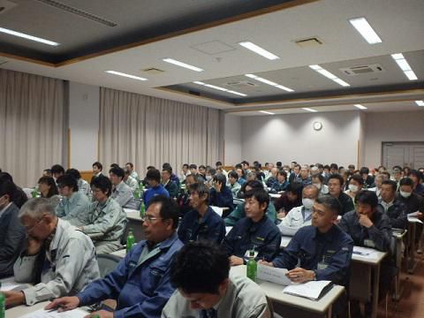 平成28年度安全大会が行われました