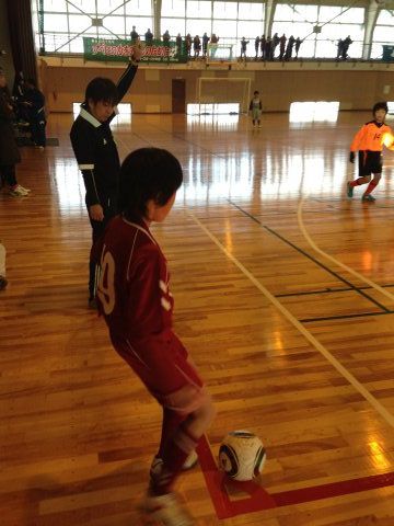 子供のフットサル大会