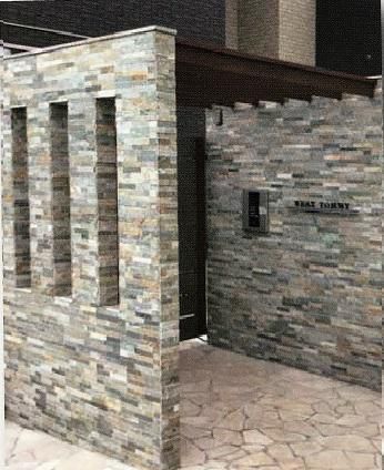 建物を引き立たせる外構の門塀