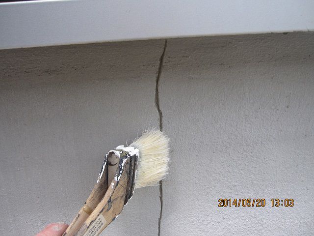 コンクリートのひび割れ