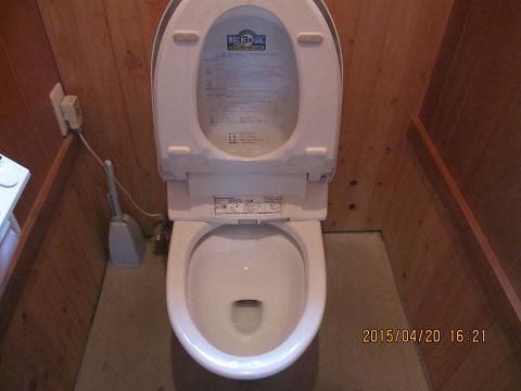 トイレ詰まりにラバーカップ！！