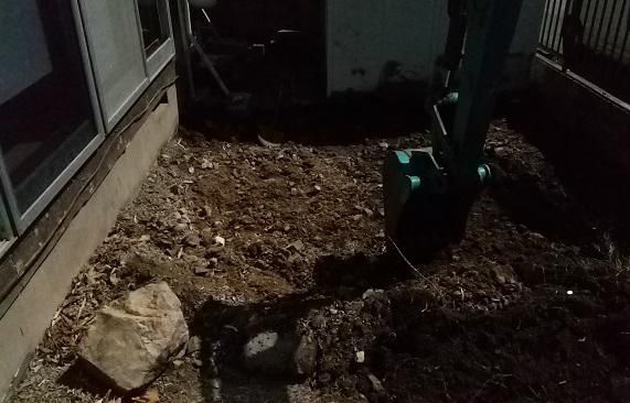 ｶｰﾎﾟｰﾄ工事　①