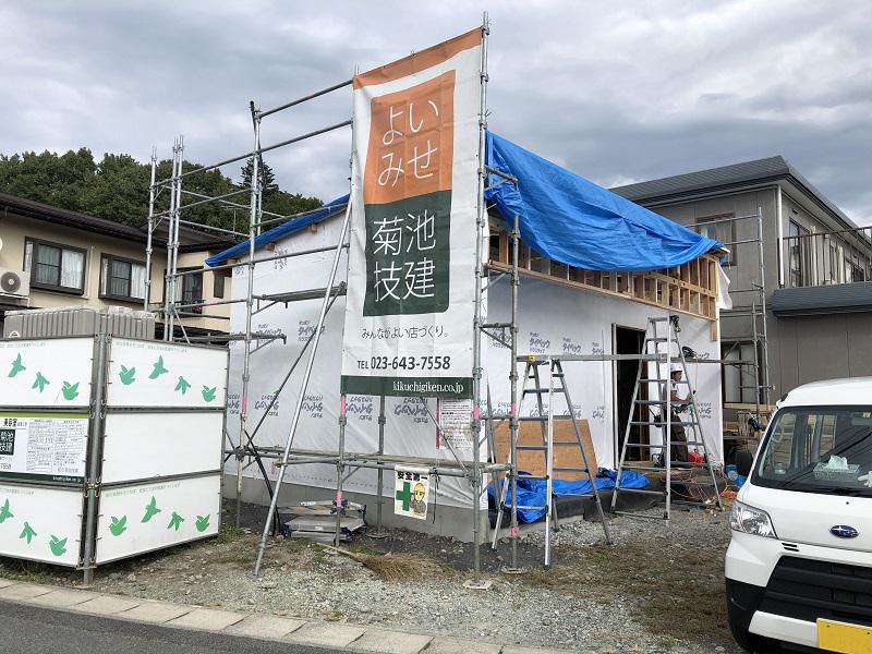 美容室、新築工事中
