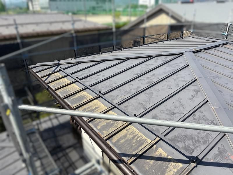 屋根塗装その１