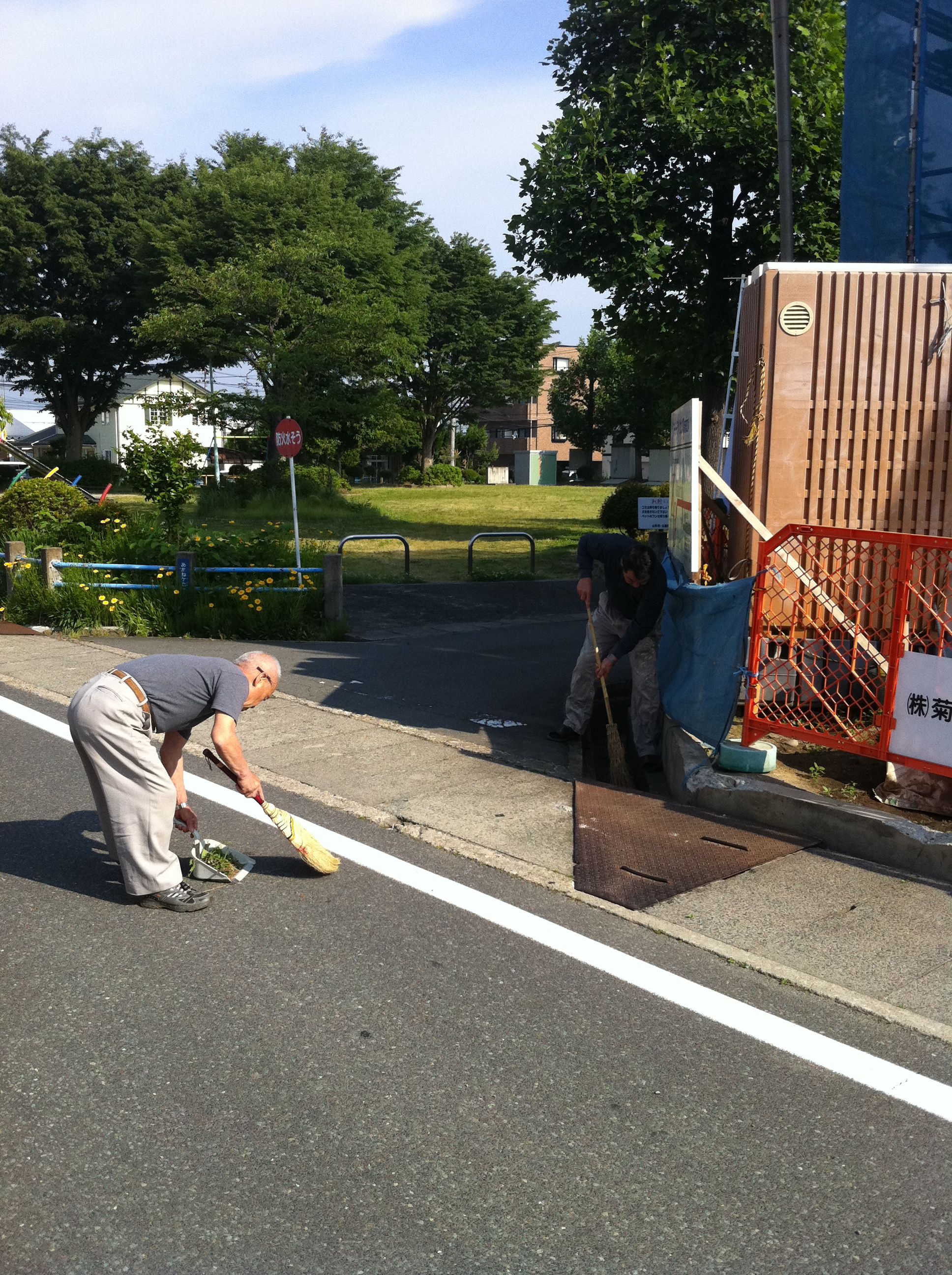 【新築住宅】　爽やかな朝の現場