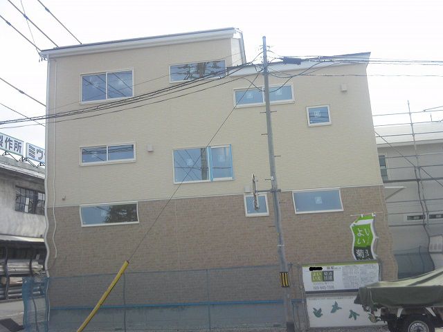 現場より