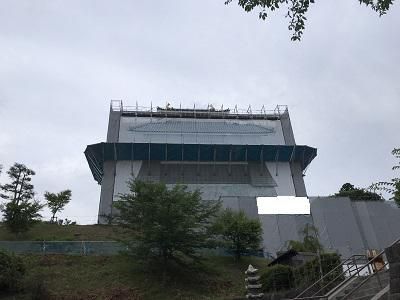地元の建築物が改修工事中でした!!
