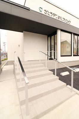 歯科医院　建物が完成しました!!