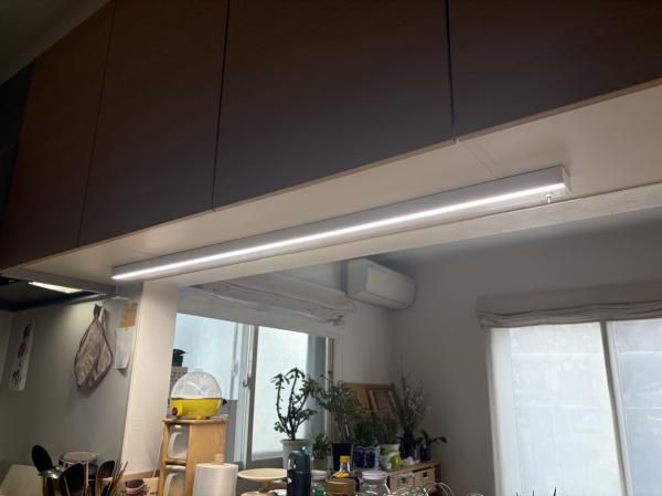 キッチン手元灯交換しました