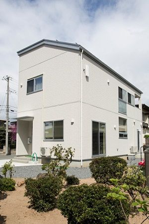 LIMITED30＋1.5T～ガーデニングも楽しめるシンプルデザイン～
