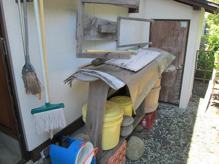 漬け物置場の屋根作り工事