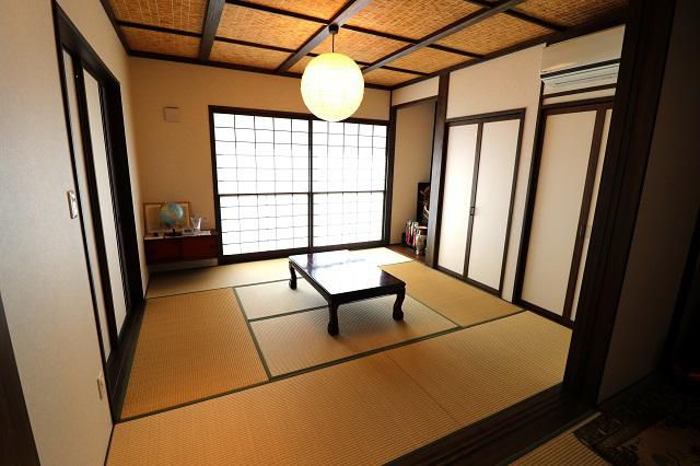 旅館のような趣きある和室