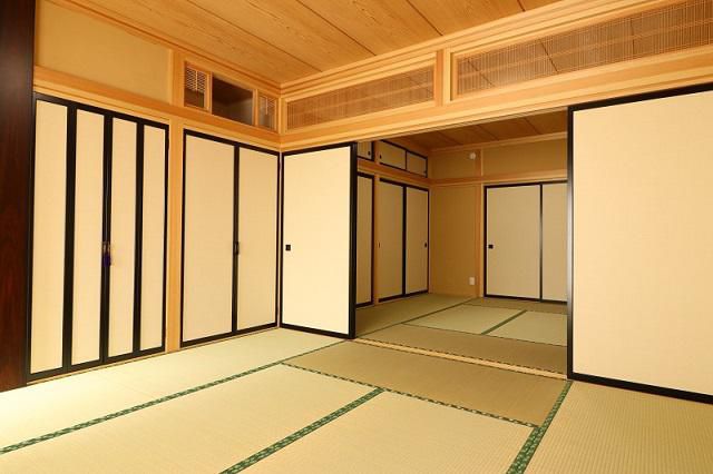 広々とした真壁和室