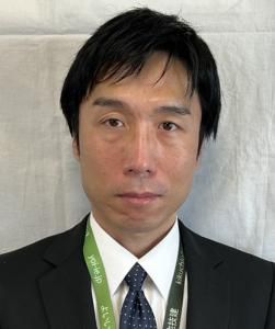 新入社員の槇です。