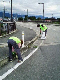 早朝作業実施中！