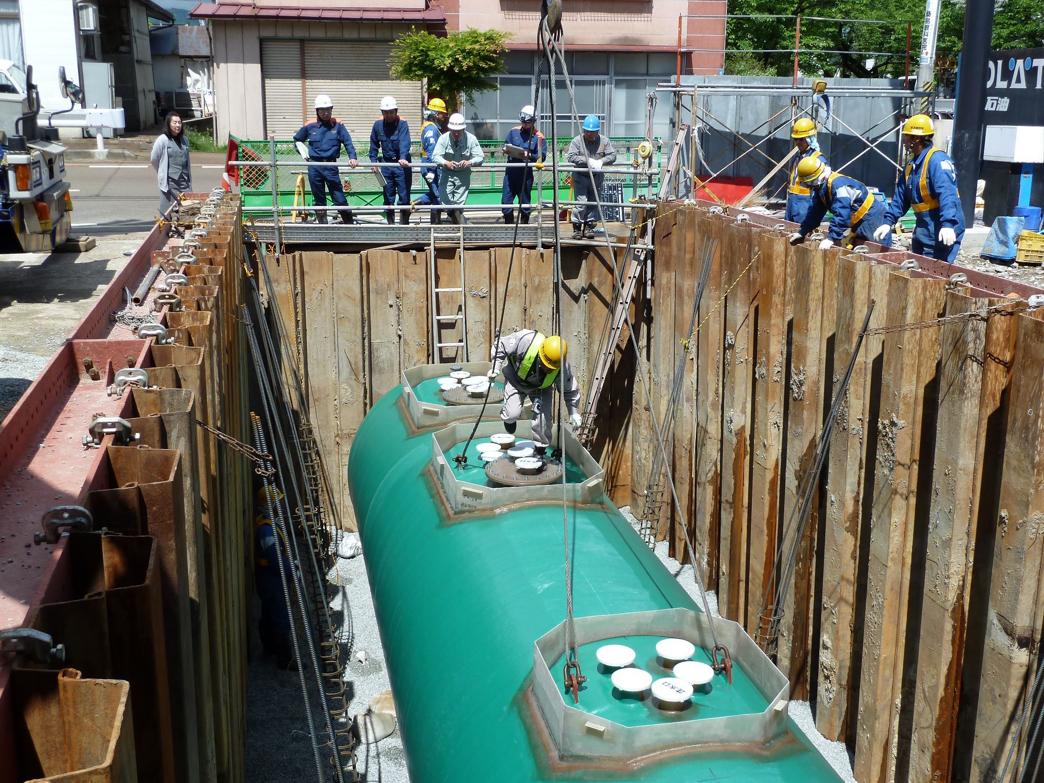 タンク据付け⑥