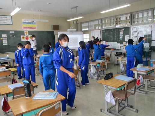 脳よ、もっともっと感じろ！心よ、もっともっと考えよ！