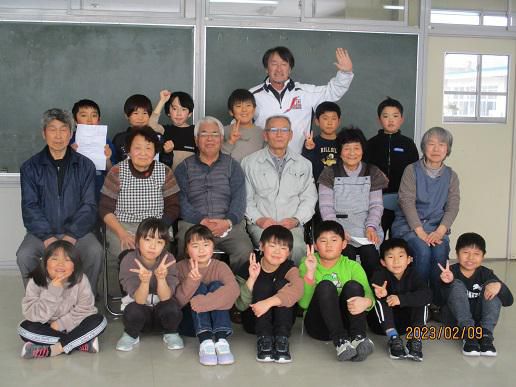今年最後の蚕の勉強、紬取り