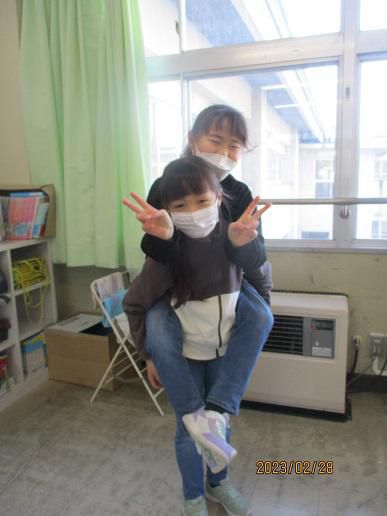 うふふ　え～と　ちらり！　ふ～ん