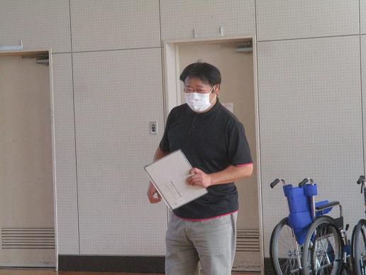 大人として