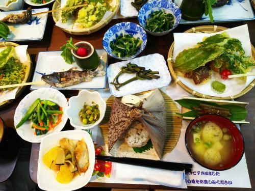 飯豊町の郷土料理イベント。