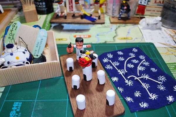 白鷹町　萩野大日堂獅子人形制作