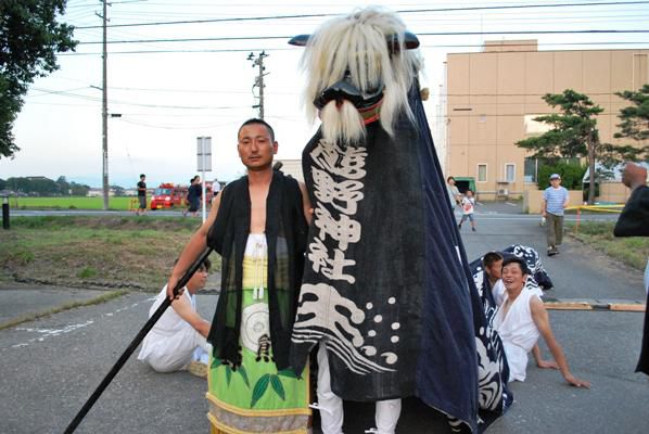 川西町大塚　熊野神社獅子舞人形作成