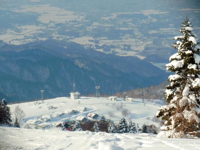 天元台スキー場から米沢市内