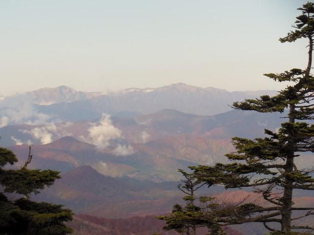 西吾妻登山口から五名峰