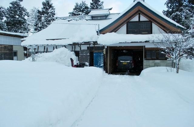 雪下ろし