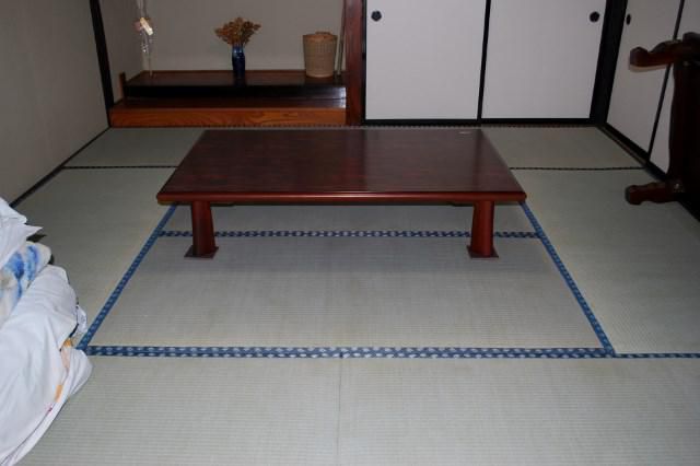 畳替え