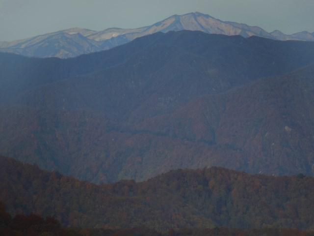 天元台から飯豊山