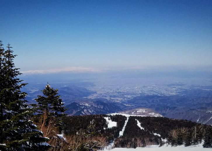 昨日はぽかぽか今日は暴風