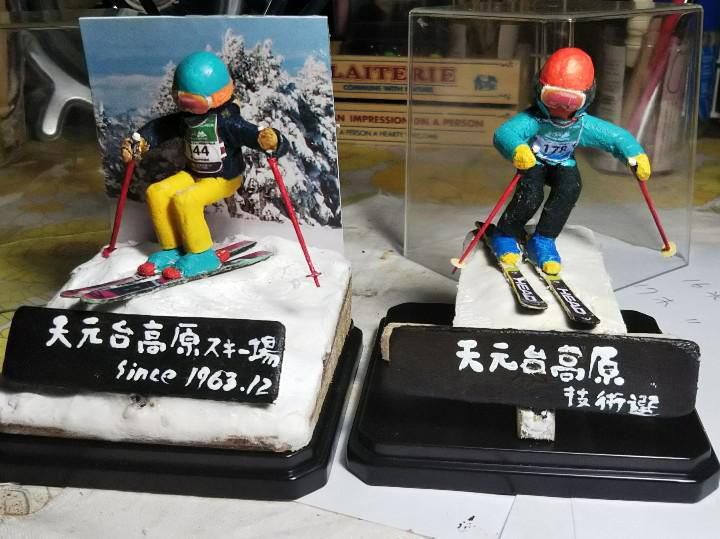 スキーヤー人形作り
