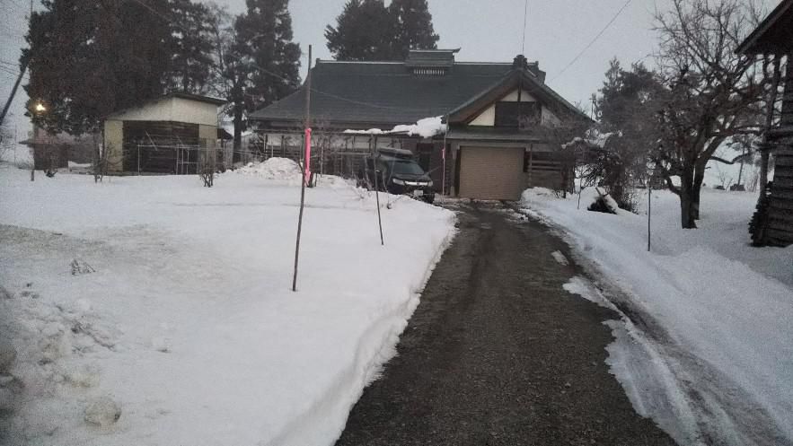 雪がやんで