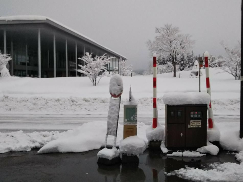 上杉神社前バス停