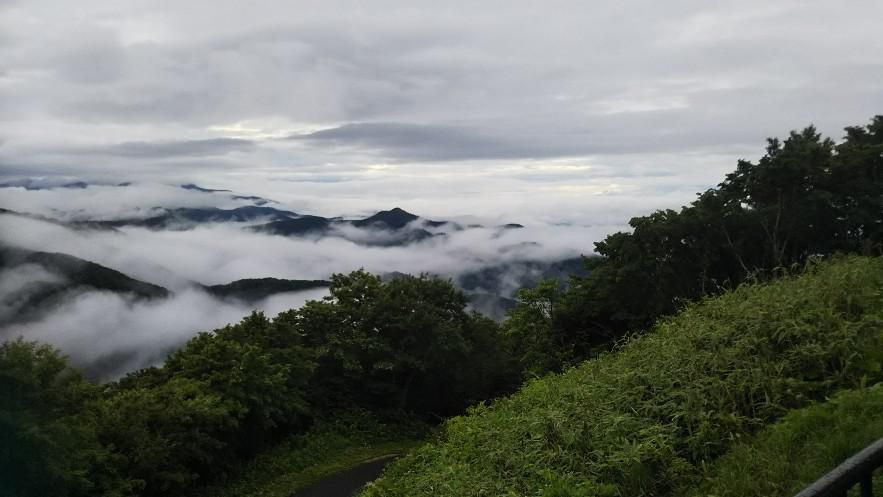 雲海の兜山
