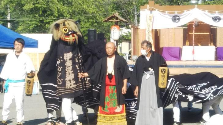 上伊佐沢　伊佐沢神社獅子舞