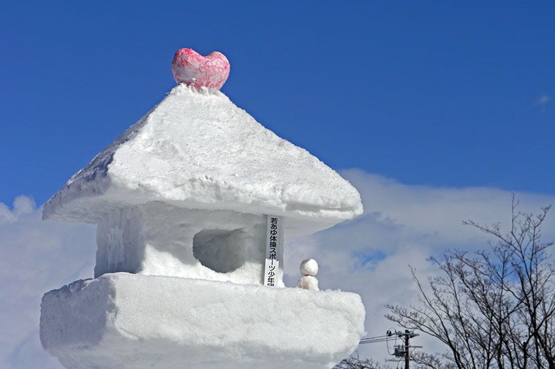 上杉雪灯籠祭り